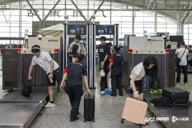 多图直击：五一客流，广州南等24站刷新发客量历史峰值图片