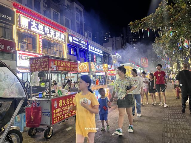 热浪下的"凉方"｜2025年遵义避暑经济调查