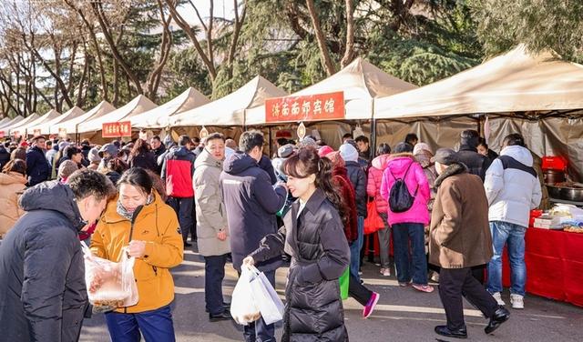 “线上+线下”打造文旅消费新生态，“南郊文旅市集”启动暨“好客山东 山东好品”电商平台发布活动举行
