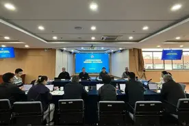 机制提能、项目提速、服务提优，芷江西路街道召开招商服务一体化工作推进会丨营商in静安图片