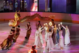 中泰冰球友谊赛在曼谷举行图片