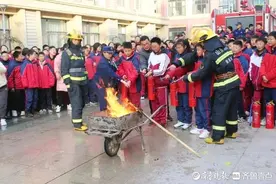 开学第一课，山东消防科普讲师团在行动图片