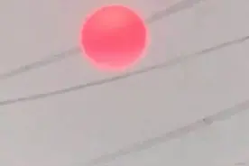 云南“血红太阳”刷屏，网友吵翻！专家分析来了→图片