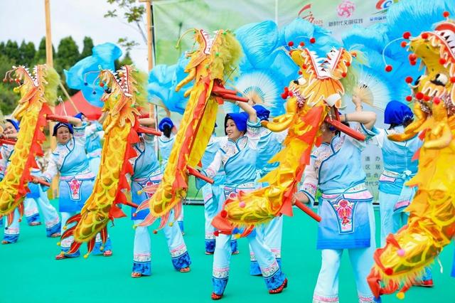 斗南街道2025年“荷韵江尾”荷花主题活动暨江尾社区第四届农文旅综合文化活动举行