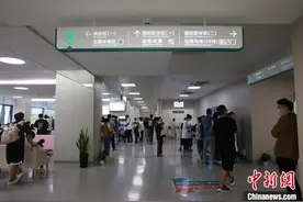 儿童高烧反复或为腺病毒感染 专家提醒：勿盲吃抗生素图片