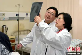 中新健康丨中国多中心研究新成果：“国产创新免疫药+化疗”为更多肺癌患者带来生机图片