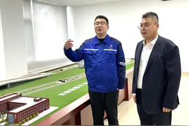 地铁也能上保险！中华联合财险守护泉城绿色出行图片