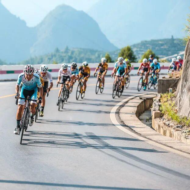 云海为幕，草原为台！11.8-9日，“大美里耶・云端上的骑行”自行车赛邀你共赴精彩