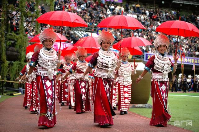 万人同庆！贵州雷山点燃苗年喜庆氛围