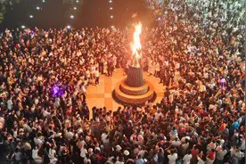 旅游收入达20.42亿元！五一假期，曲靖市共接待游客225.59万人次图片