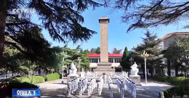 全军开展多种活动缅怀祭奠革命先烈