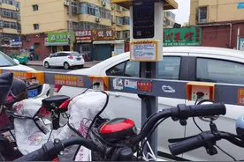 不同地方不同费用，不同小区不同算法？电动车充电收费“真迷糊”图片