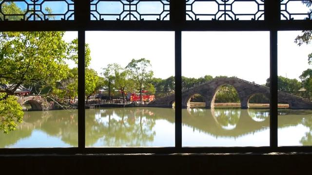 季节限定的美，就藏在闵行这座公园里！随手拍都出片→