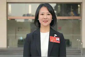 代表建议将产假延长至180天！多地两会提到生育支持图片