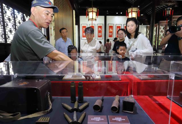 江苏苏州：“红韵园章 薪火永承”红色文化体验活动举行