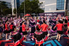 广西英华国际职业学院举办2025年“乐享潮趣三月三”民俗文化节图片