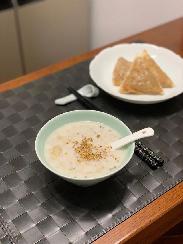 土里挖出来的“小白花”，一煮又糯又润！多吃还能预防高血压