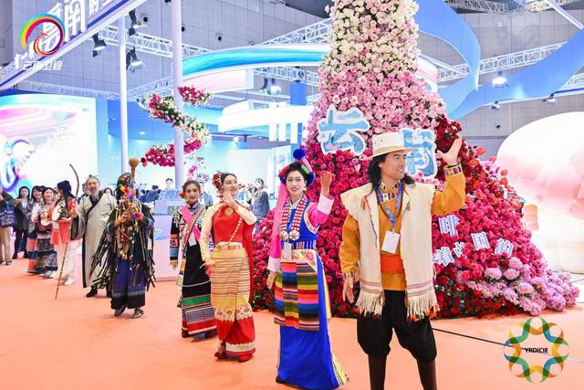 第六届长三角文博会云南展区在沪精彩亮相