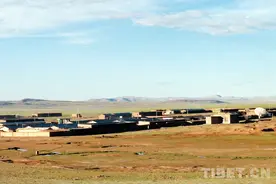 昔日“鬼地”无人区 今朝兴旺新牧区图片