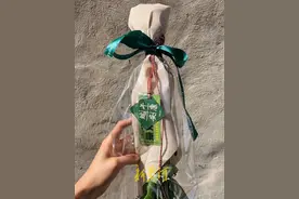 端午艾草花束DIY走红，价格从十几元到几十元不等图片