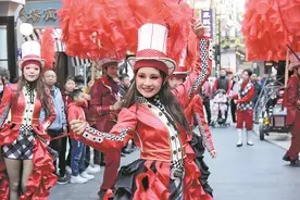 大年初二出游正酣：游客追逐“年味”，“千古情”带火佛山文旅图片