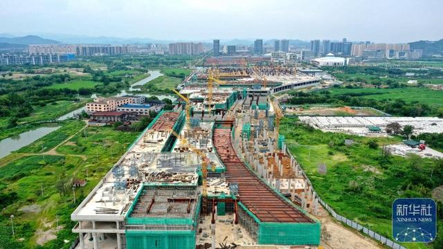 中铁十六局承建的杭德市域铁路全线隧道贯通