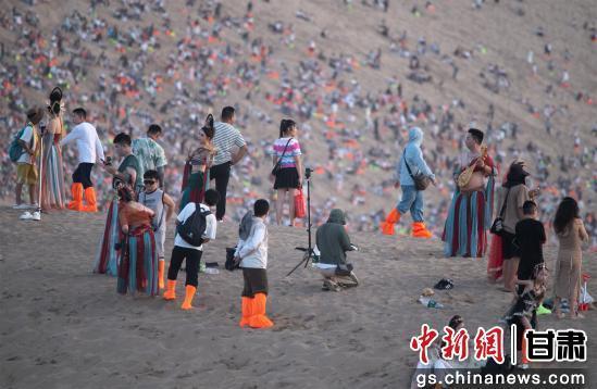 敦煌启立体化全景式多维游览模式：解锁丝路新风情