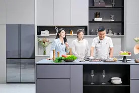 海信璀璨565真空冰箱上市 开启真空保鲜新纪元图片