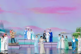 粤剧再上春晚！这一次，“00后”演员演起小品图片