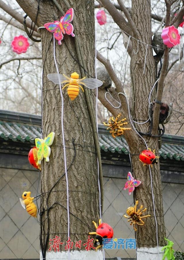 济南天下第一泉迎春花灯会进入安装阶段，园区渐展“奇幻”容颜