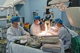 不负千里求医的信任！遭遇毁损性断指的云南2岁幼儿，出院回家啦图片