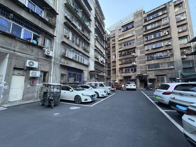 黄杨钿甜家住亿元别墅？官方答疑