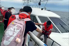 游艇海上故障6人遇险，广东湛江海事部门：人员已获救图片