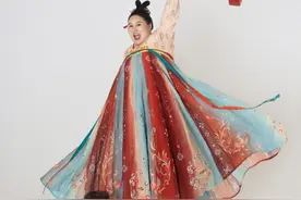 “快乐大宝贝”李雯雯，举起卫冕奥运冠军重担图片
