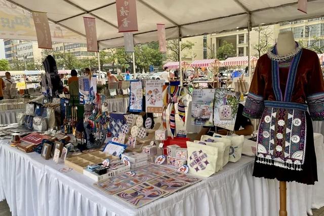 共赴一场滨海文化之约｜2025年“蚝美钦州 书香河海”文化市集即将启幕