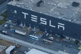 昨夜今晨发生了什么？ |YiMagazine图片