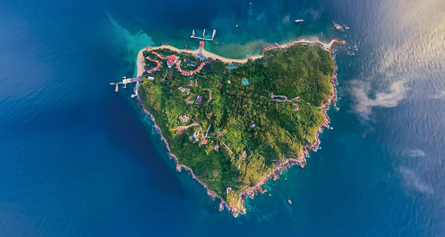 三亚接着“宠”！5000本“旅游消费护照”免费送！