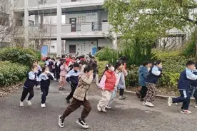 警钟长鸣，消防安全伴我行——桐城市文昌小学开展消防安全教育系列活动图片