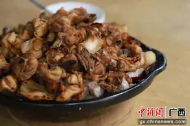 广西荔浦：一锅芋头鸡让人爱上一座城图片