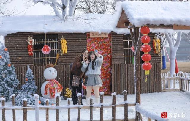 句容茅山“下雪”啦