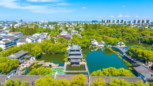 浙江湖州：南浔文园古色古香