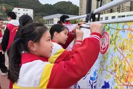 ​凯里：开展“童心筑梦·守护未来”儿童友好校园宣传活动图片