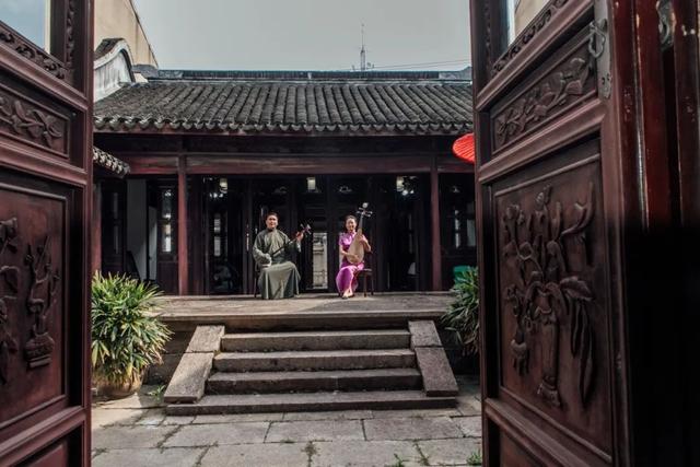 乐游吴江丨球场喧嚣外，寻一抹茶香！
