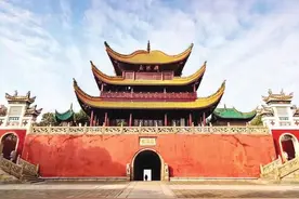 今又重来，只为倾情首个“岳阳楼日”图片