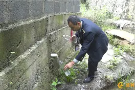 慈利县农业农村局对全县水产养殖尾水进行监督抽检图片