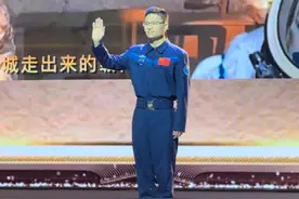 在太空吃到云南酸角糕，航天员桂海潮揭秘太空趣事图片