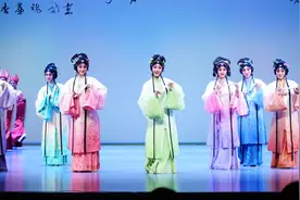 《红楼梦》又有全新版本，这一次“海棠诗社”成了主线图片