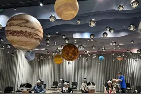 上海天文馆加持，书友可在徐家汇书院“飞越银河系”！图片