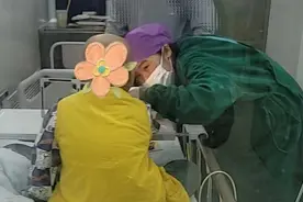 果然视频｜脖子上长了“桃子”大小的包！6岁娃得了恶性淋巴瘤图片