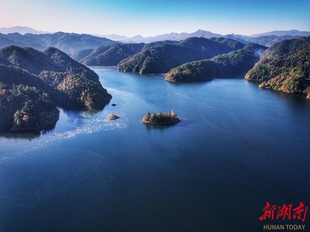 城步白云湖：冬日里的一片蔚蓝